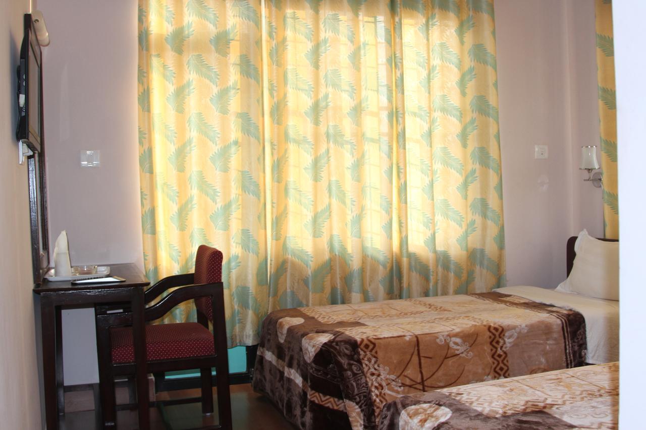 Hotel Stupa Lumbini Extérieur photo