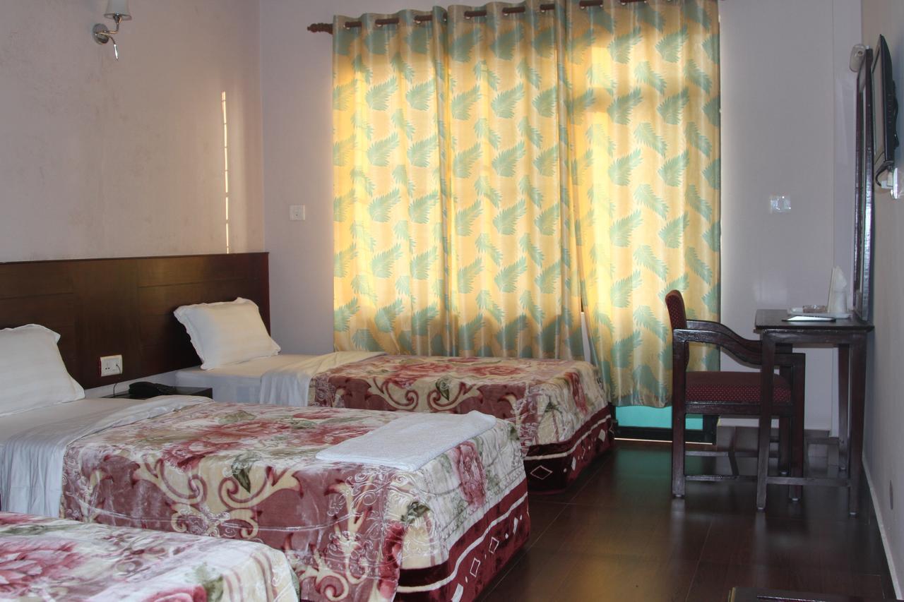 Hotel Stupa Lumbini Extérieur photo