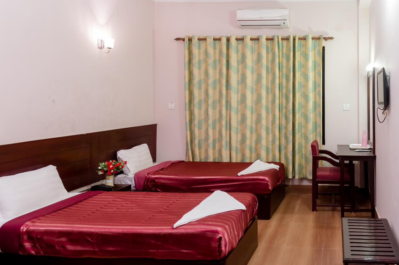 Hotel Stupa Lumbini Extérieur photo